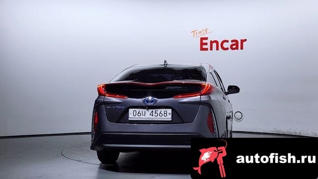 Toyota Prius Prius Prime 2018 года - вид 4