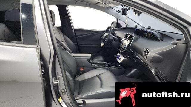 Toyota Prius Prius Prime 2018 года - похожие автомобили