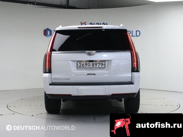 Cadillac Escalade Escalade 2019 года - похожие автомобили