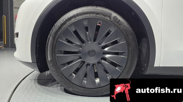 Tesla Model Y Model Y 2022 года - вид 5