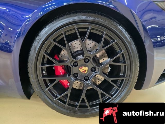 Porsche 911 911 (992) 2024 года - вид 5