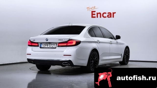 BMW 5-Series 5 Series (G30) 2023 года - вид 2