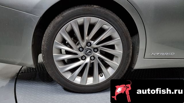 Lexus ES ES300h 7th generation 2020 года - вид 5