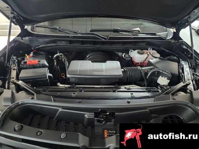 Cadillac Escalade Escalade 5th Generation 2023 года - похожие автомобили