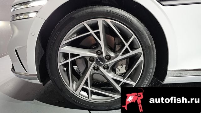 Genesis G90 G90 (RS4) 2022 года - вид 5