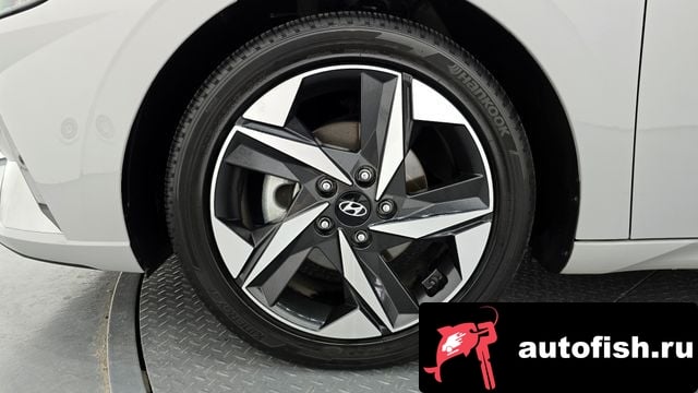 Hyundai AVANTE Avante (CN7) 2021 года - вид 5