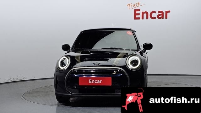 Mini Cooper Cooper Electric 2023 года - вид 3