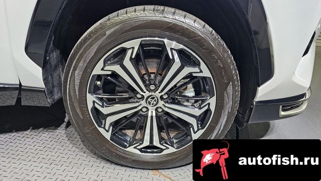 Toyota RAV4 RAV4 5th Generation 2023 года - вид 5