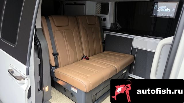 Hyundai Staria Staria 2024 года - похожие автомобили