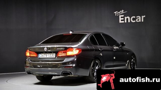 BMW 5-Series 5 Series (G30) 2018 года - вид 2