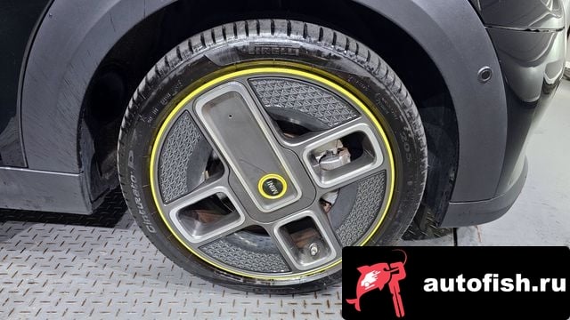 Mini Cooper Cooper Electric 2023 года - вид 5