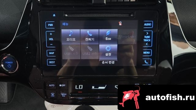 Toyota Prius Prius 4th Generation 2018 года - вид 14