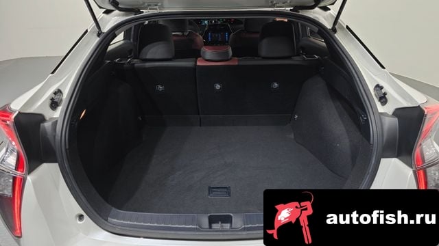 Toyota Prius Prius 4th Generation 2018 года - вид 20