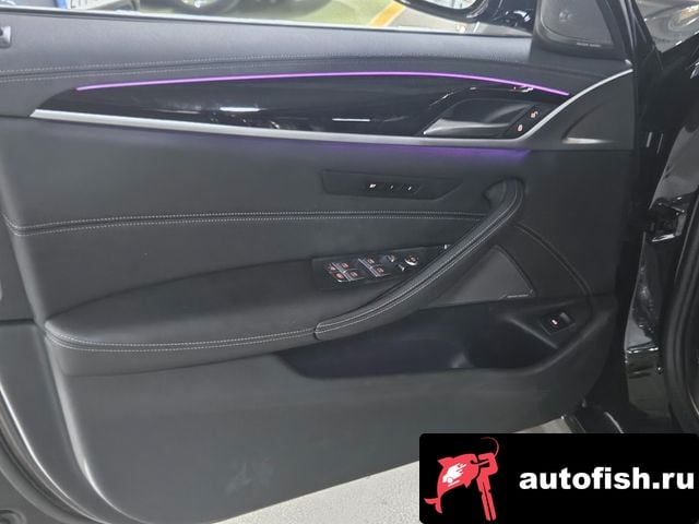 BMW 5-Series 5 Series (G30) 2023 года - вид 13