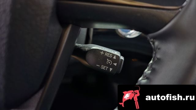 Toyota Prius Prius 4th Generation 2019 года - вид 19