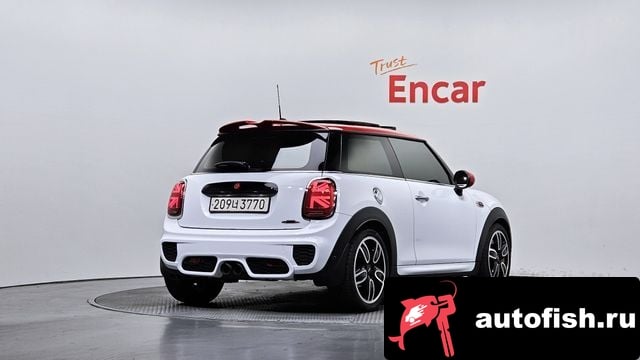 Mini Cooper Cooper S 2018 года - вид 2