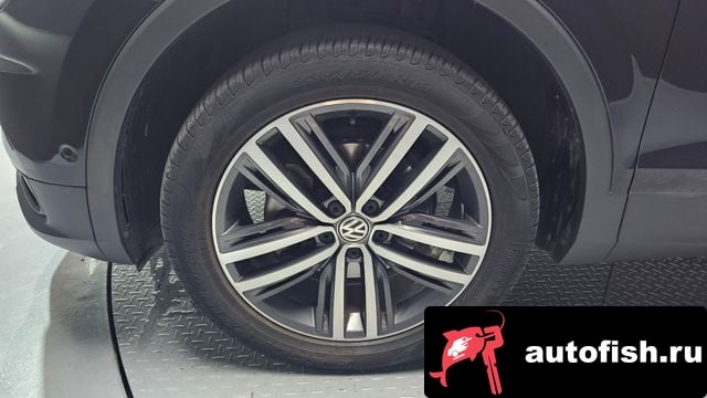 Volkswagen Tiguan Tiguan Allspace 2020 года - вид 5