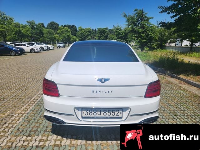 Bentley Flying Spur Flying Spur 3rd Generation 2021 года - вид 5