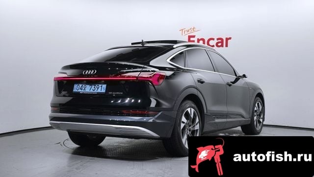 Audi e-tron e-Tron 2022 года - вид 2