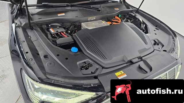 Audi e-tron e-Tron 2022 года - вид 6