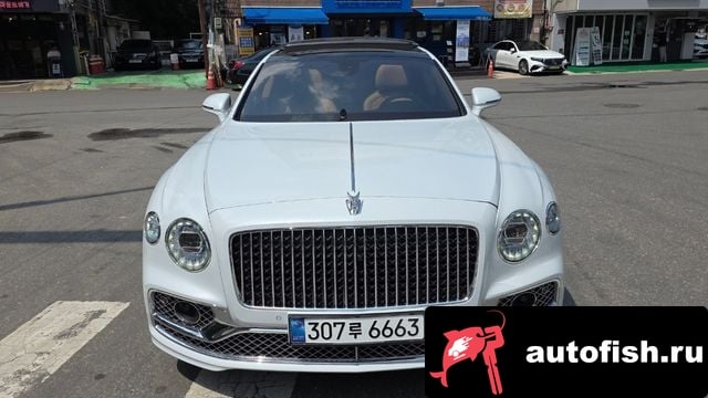 Bentley Flying Spur Flying Spur 3rd Generation 2021 года - вид 3