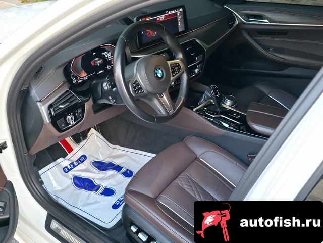 BMW 5-Series 5 Series (G30) 2021 года - вид 6