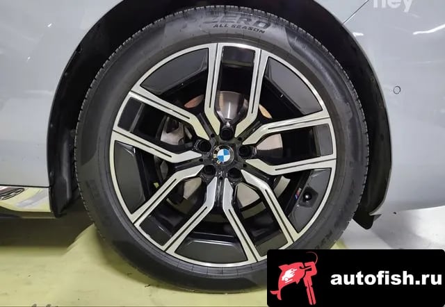 BMW 7-Series 7 Series (G70) 2024 года - вид 5