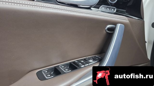 Kia Stinger Stinger 2017 года - похожие автомобили