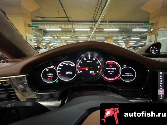 Porsche Panamera Panamera (971) 2021 года - похожие автомобили