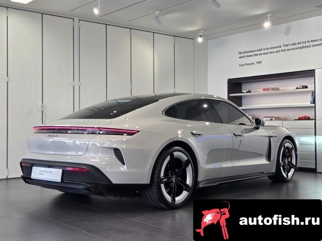 Porsche Taycan Taikan 2024 года - вид 2
