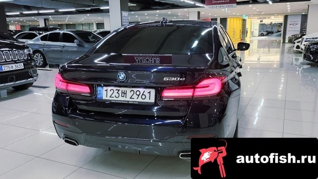 BMW 5-Series 5 Series (G30) 2023 года - вид 6