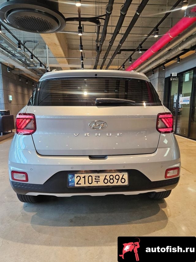 Hyundai Venue Venue 2021 года - вид 4
