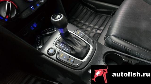 Hyundai Kona Kona 2018 года - похожие автомобили