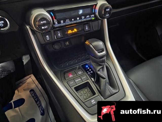 Toyota RAV4 RAV4 5th Generation 2024 года - вид 9