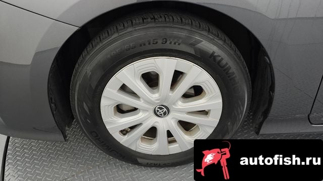 Toyota Prius Prius 4th Generation 2019 года - вид 5