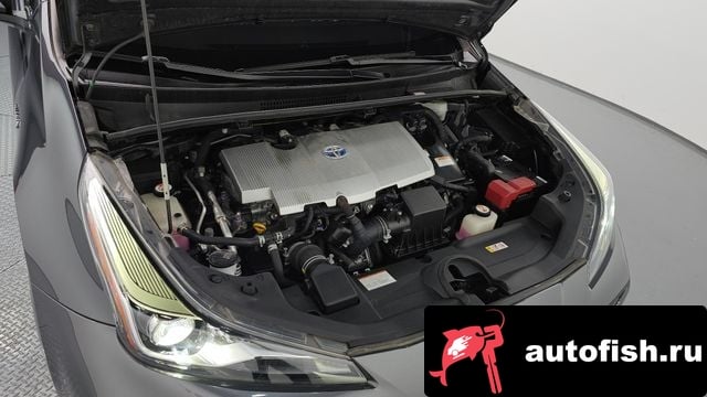 Toyota Prius Prius 4th Generation 2019 года - вид 6