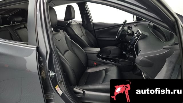 Toyota Prius Prius 4th Generation 2019 года - вид 10