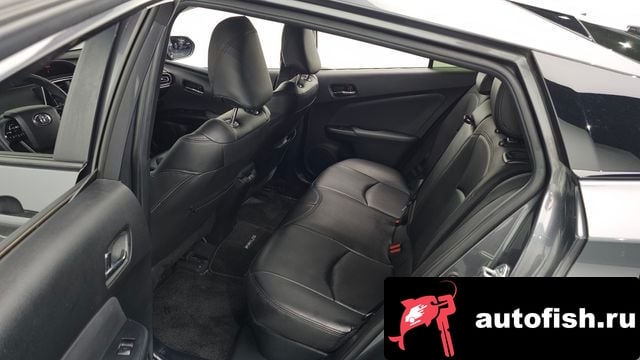 Toyota Prius Prius 4th Generation 2019 года - вид 12
