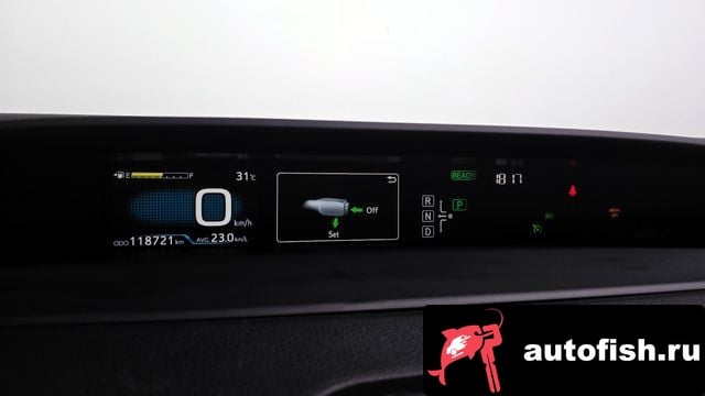 Toyota Prius Prius 4th Generation 2018 года - вид 8