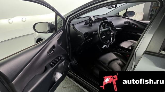 Toyota Prius Prius 4th Generation 2018 года - вид 11