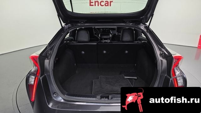 Toyota Prius Prius 4th Generation 2018 года - вид 20