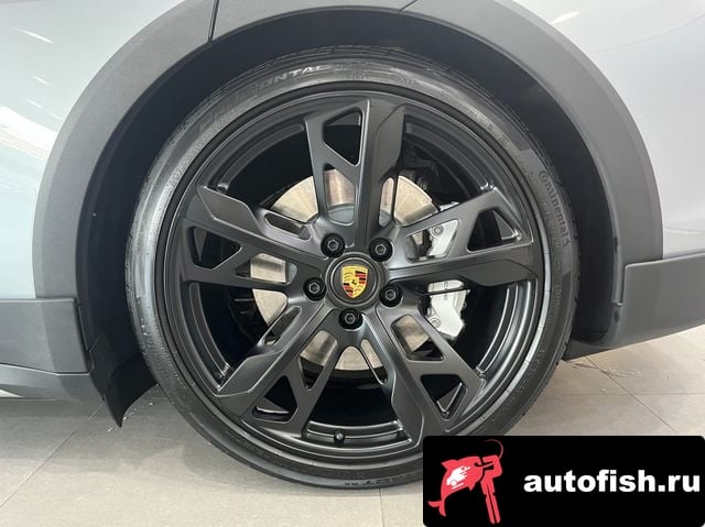 Porsche Taycan Taikan 2024 года - вид 5