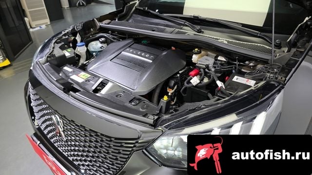 Peugeot 2008 e-2008 second generation 2020 года - вид 6