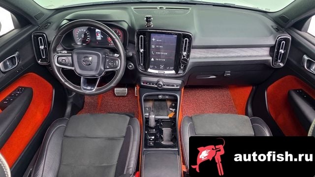 Volvo XC40 XC40 2019 года - похожие автомобили