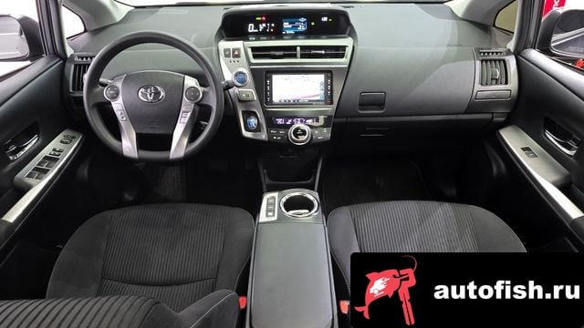 Toyota Prius Prius V 2017 года - вид 7