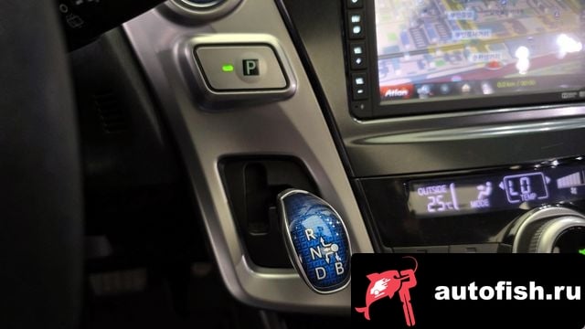 Toyota Prius Prius V 2017 года - вид 9