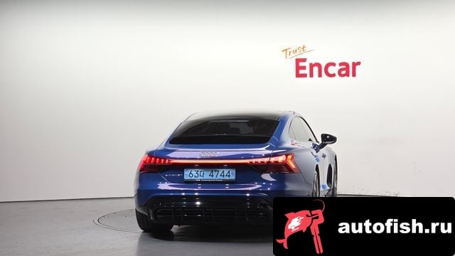 Audi e-tron GT e-Tron GT 2022 года - вид 4
