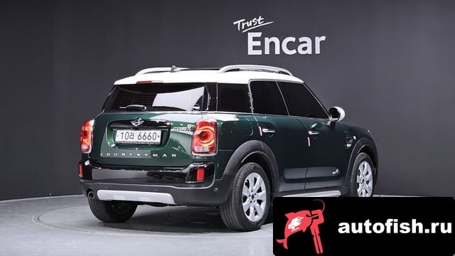 Mini Countryman Cooper D Country Man 2018 года - вид 2