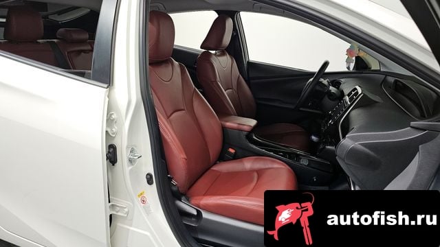 Toyota Prius Prius 4th Generation 2019 года - вид 10