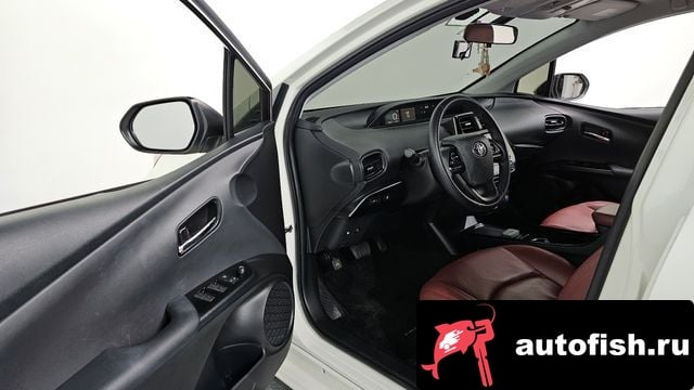 Toyota Prius Prius 4th Generation 2019 года - вид 11